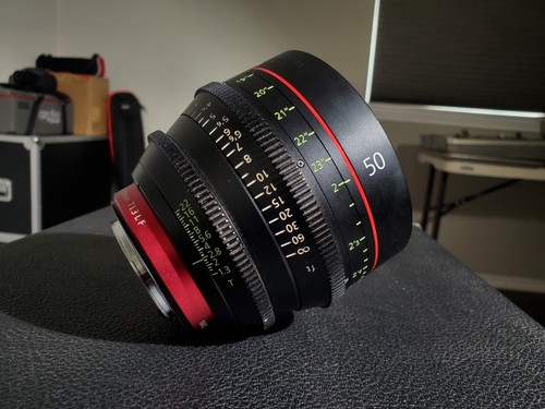 Canon t1 3 l f - t1.3,